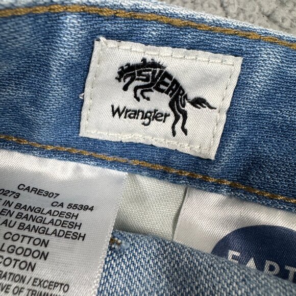 Wrangler Jeans Womens 26x34 Light Wash Wanderer 622 High Rise Flare Full Length - Picture 11 of 14